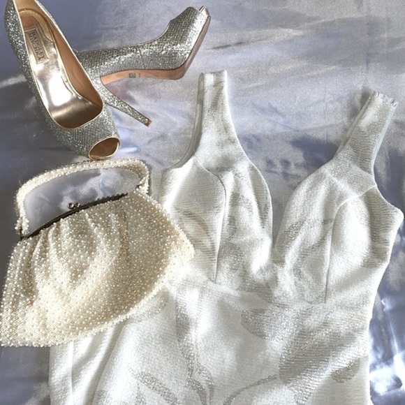 Windsor Cream Silver Gold Jacquard Dress Deep Plunge Backless Boned Bodice Sz S - Picture 3 of 15